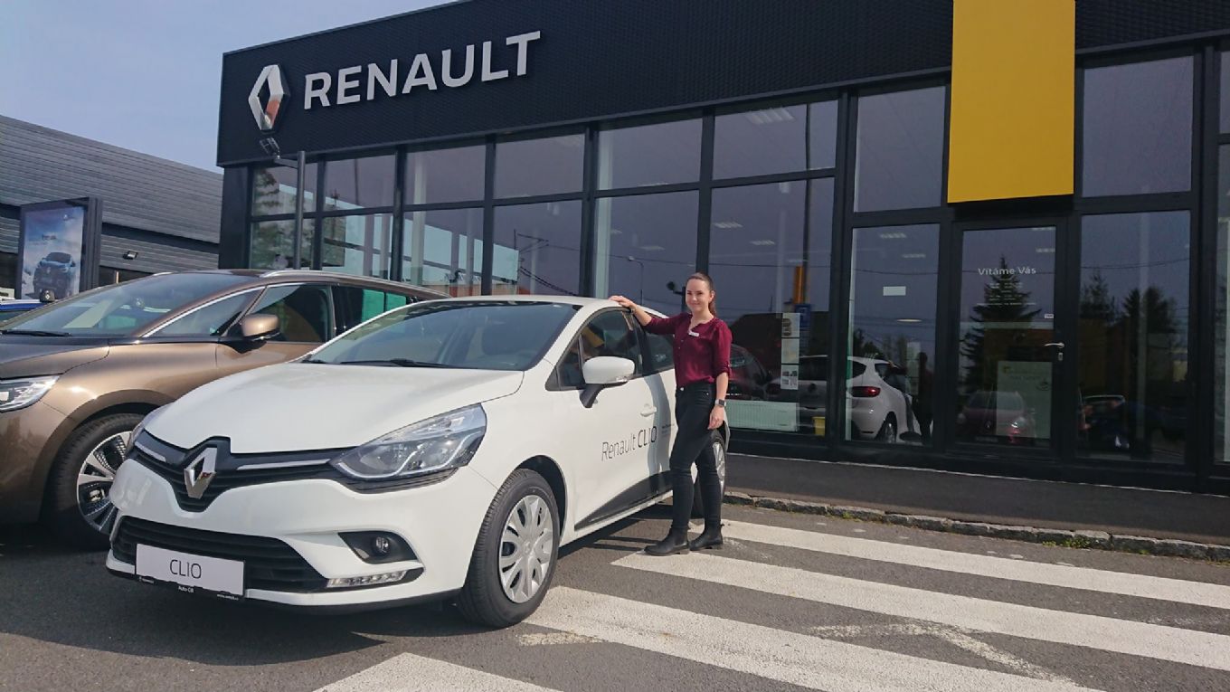 Pečujeme o facebookové stránky autosalonu AUTO CB Plzeň